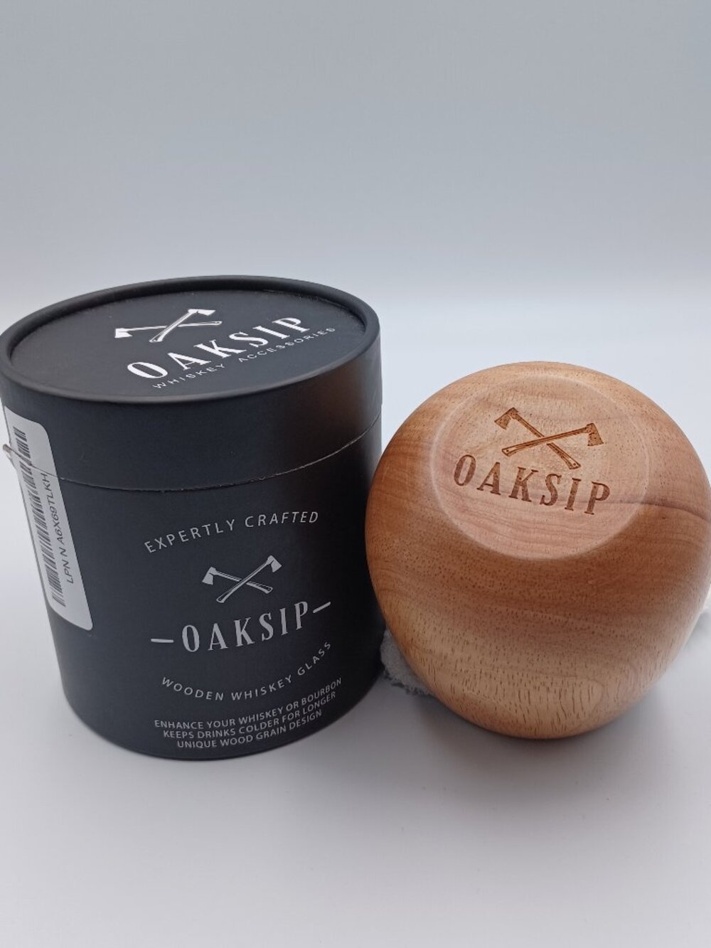 Oaksip Wooden Whiskey or Bourbon Glass Wood Grain Design Open Box not Used